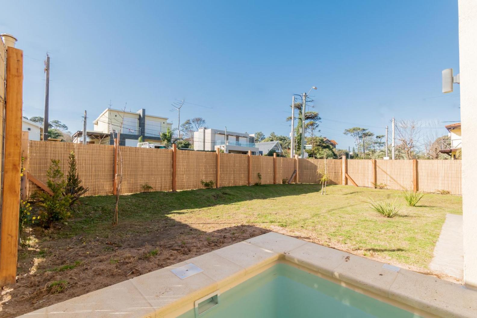 Bahia San Francisco, Casa Horneros, Piscina Climatizada, 3 Dorm, Uruguay